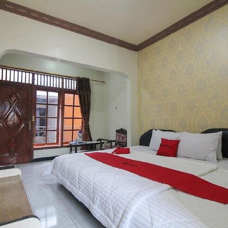 RedDoorz near Sarangan Lake Magetan Luaran gambar