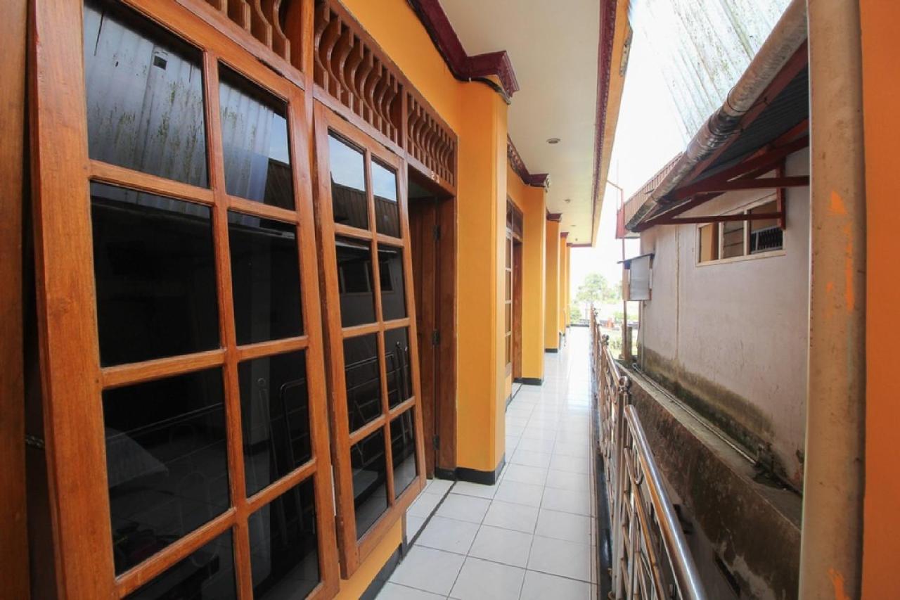RedDoorz near Sarangan Lake Magetan Luaran gambar